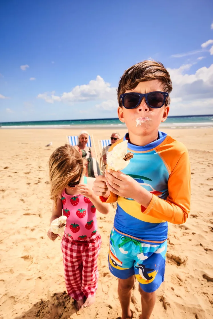 PHA Kids Juniors Models Olive Otis Childs Siblings 2026 7