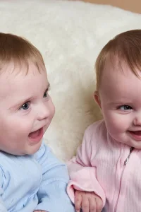 Twins2