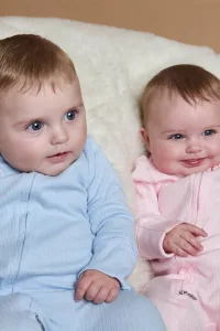 Twins3