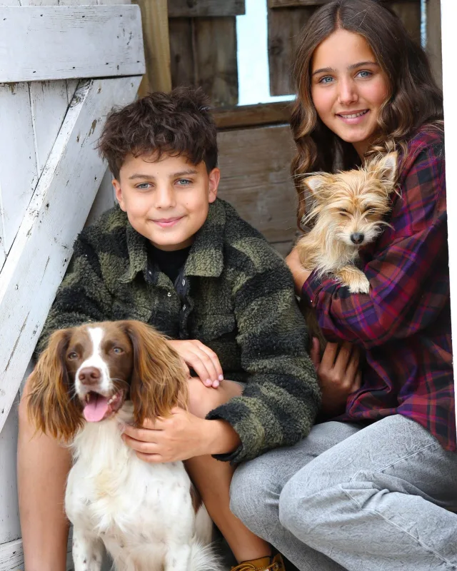Isabella & Monty