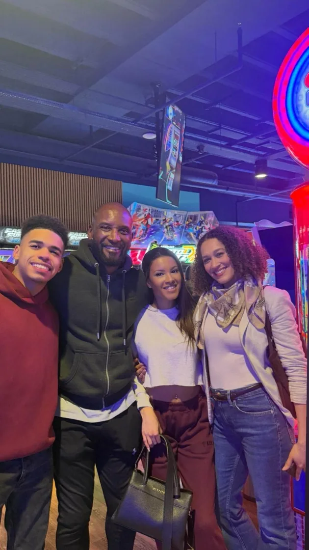 PHA Family Manchester Model Lewin 5