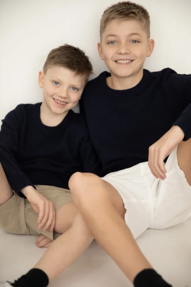 PHA family Manchester Model White 8