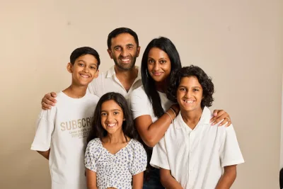 Barai PHA Manchester Model Family 2025 12