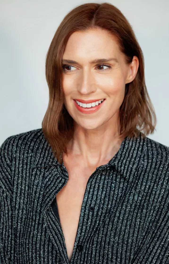 Caroline PHA Model Lifestyle Mature 20255