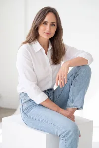 Elizabeth Clarke female beauty Model PHA 11