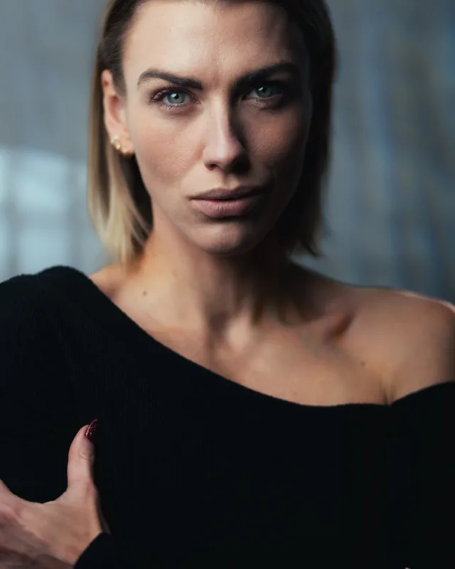 Elle W