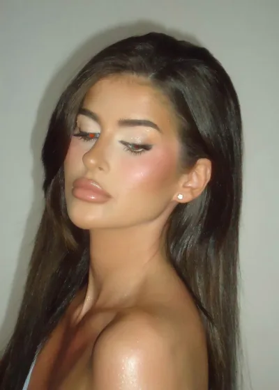 Evie Middleton Manchester Female Fahion Model PHA 18