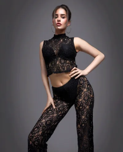 Evie Middleton Manchester Female Fahion Model PHA 80