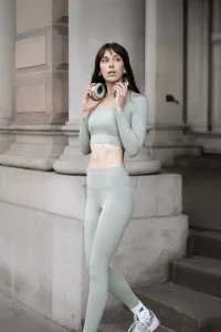 PHA Female Manchester Model Lauren S 38