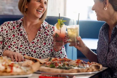 Sarah PHA Manchester Model Classic 28