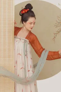 Sybilla Jiao PHA Models Manchester Female 16