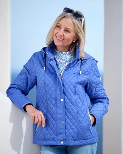 Vanessa Classic female pha model lifestyle 2026 30