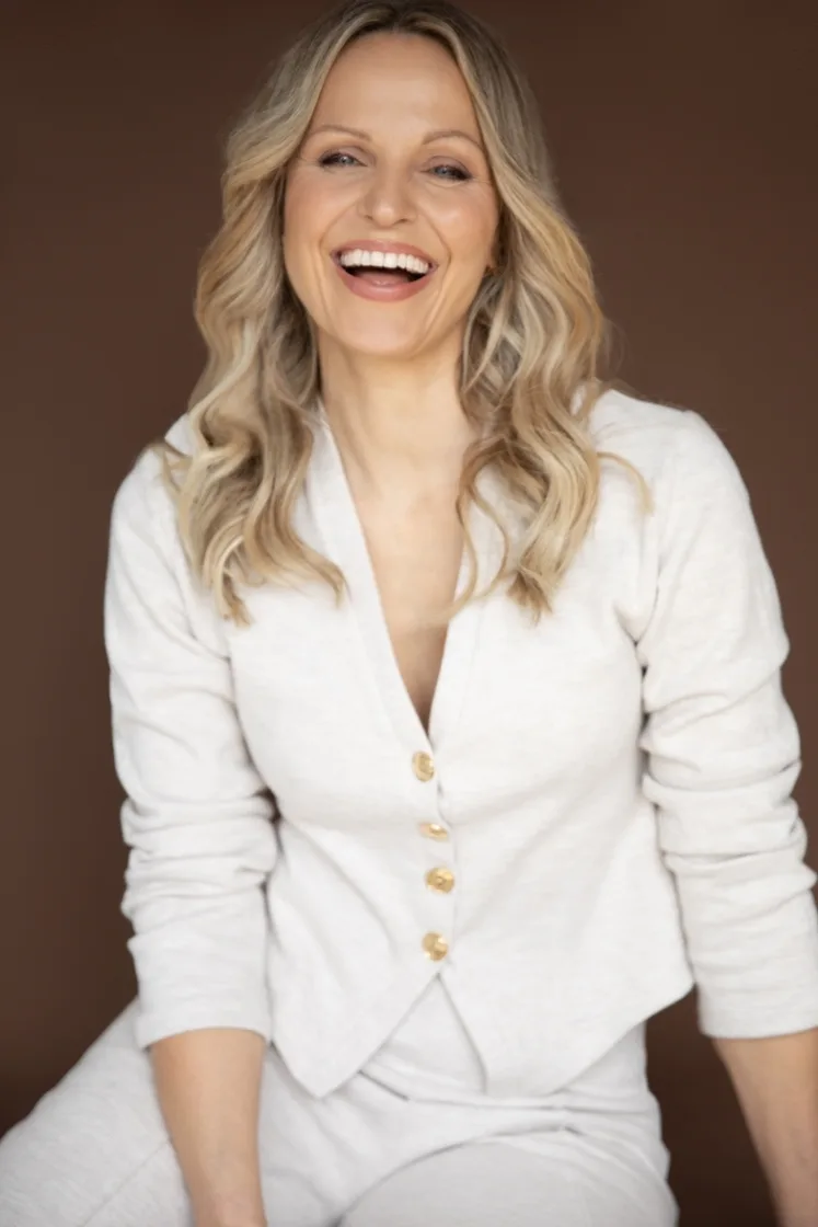 PHA Female Manchester Model Abbey Saunders 6