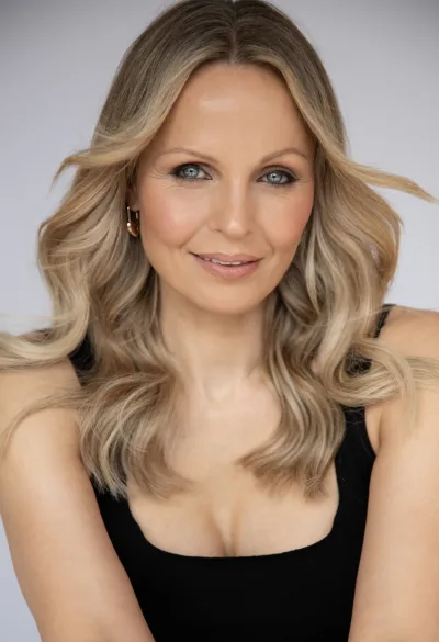 PHA Female Manchester Model Abbey Saunders 9