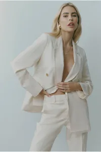 Amy Neville PHA model female fashion 32