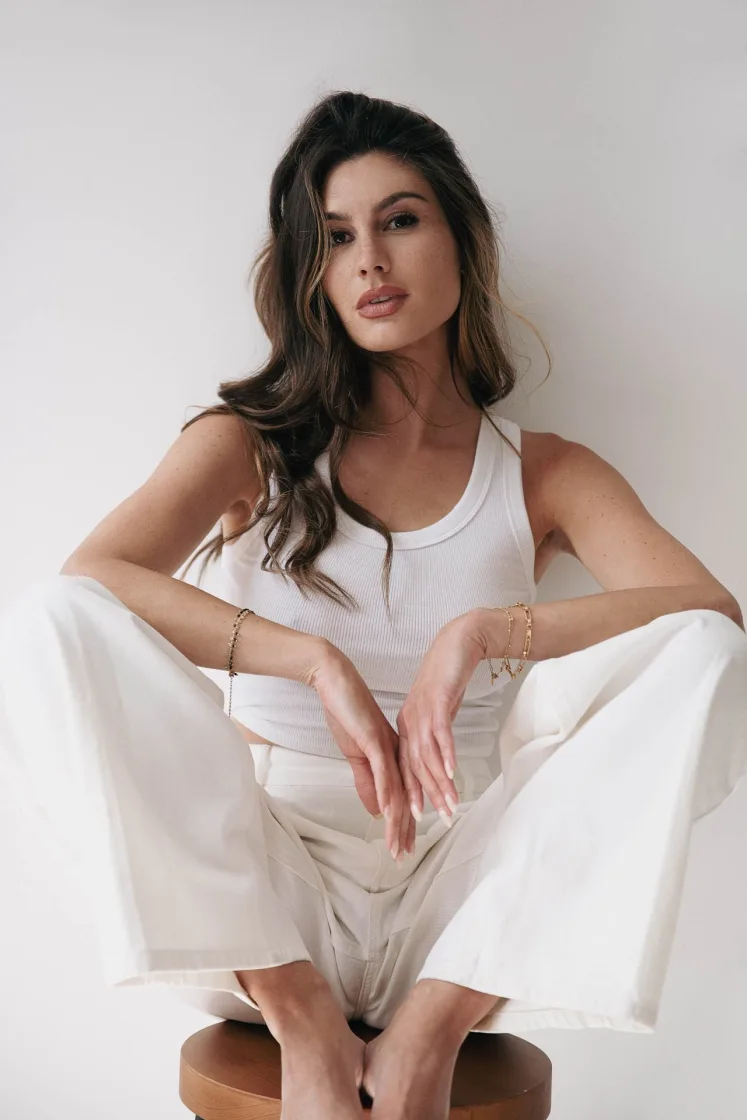 PHA Bethany Manchester Female Model 10