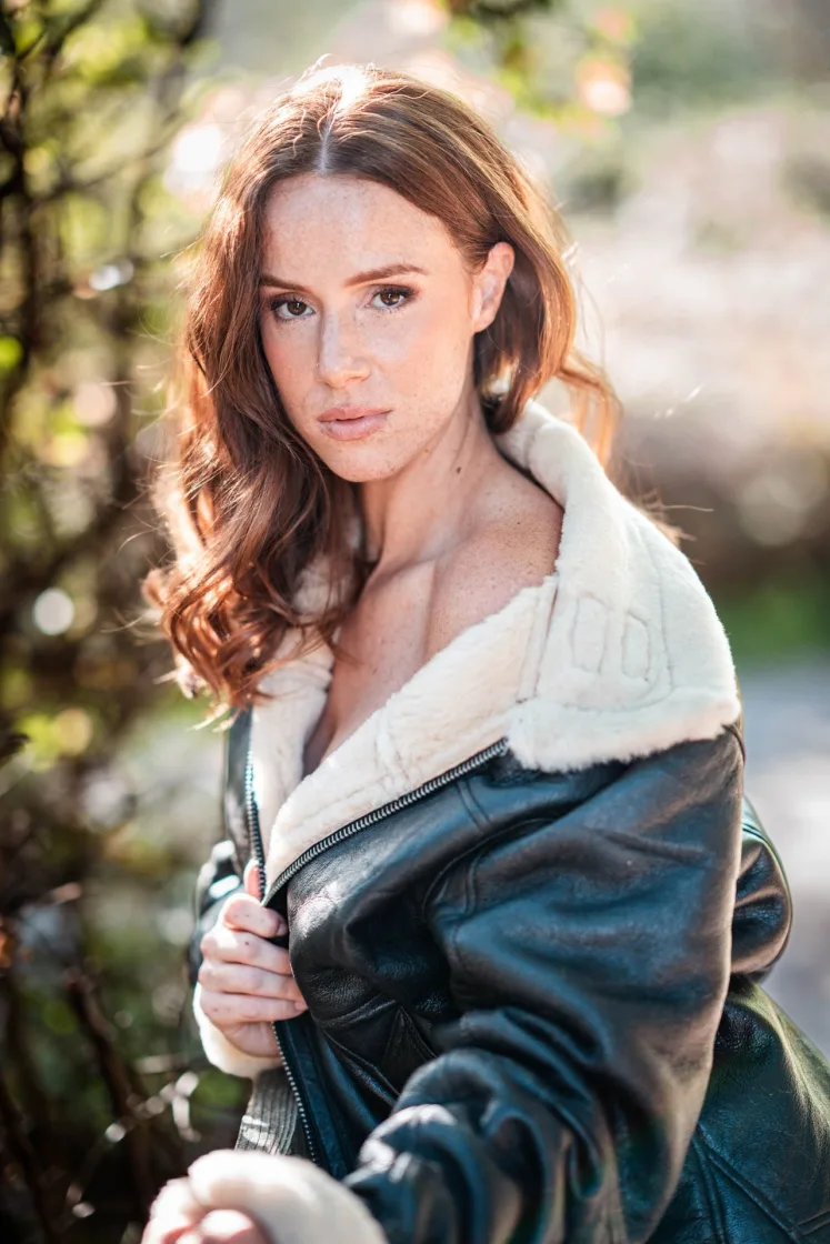 Miriam Spanish female pha model lifestyle 2026 25