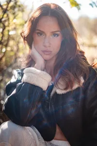 Miriam Spanish female pha model lifestyle 2026 14