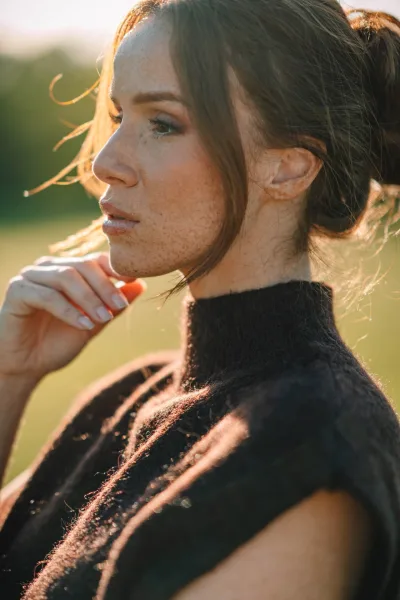 Miriam Spanish female pha model lifestyle 2026 35