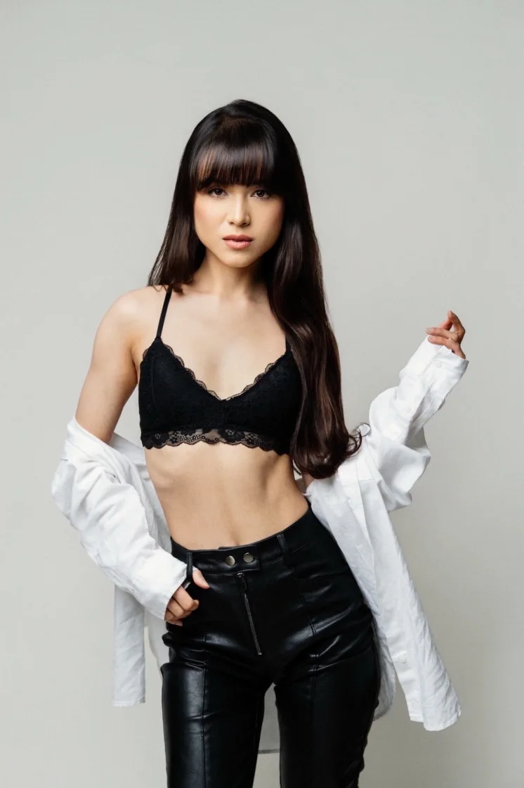 Shannon PHA Model Manchester female petite 2025 27