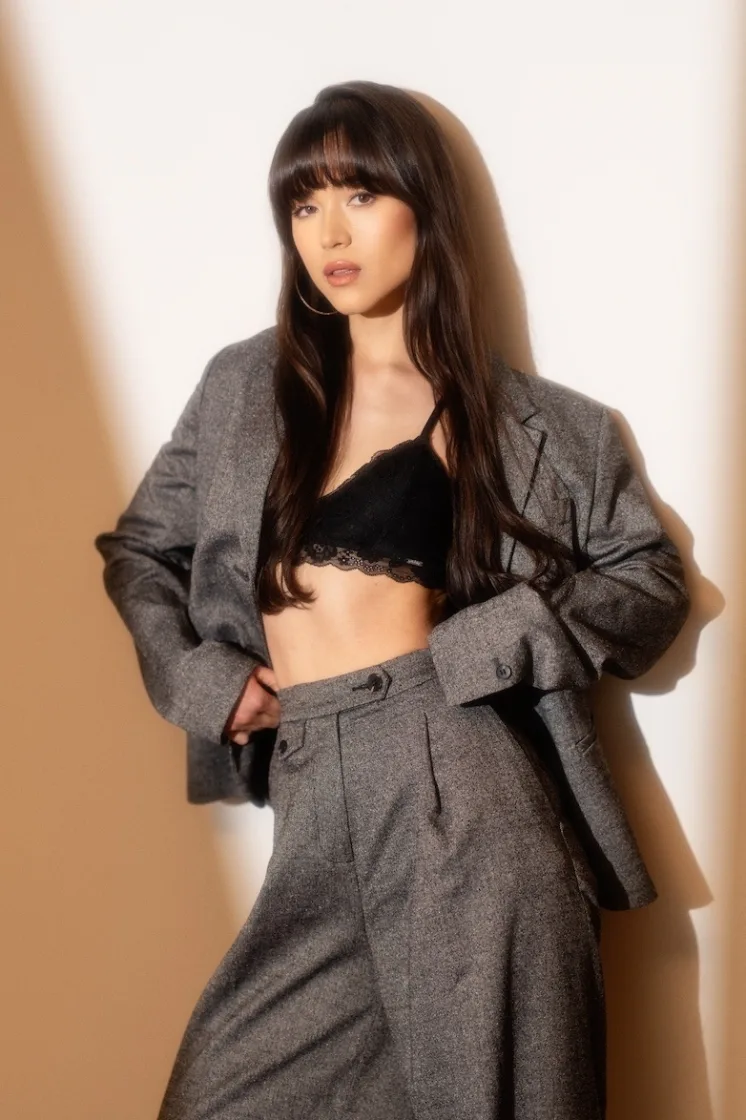 Shannon PHA Model Manchester female petite 2025 41