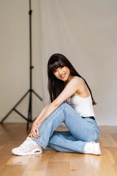 Shannon PHA Model Manchester female petite 2025 35