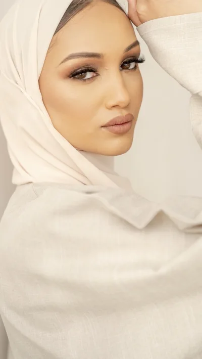 Tanzum PHA Models Manchester female 2025 Modest 45
