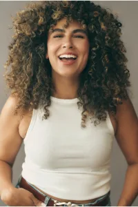 Tori Cross Female Model Commercial PHA 18