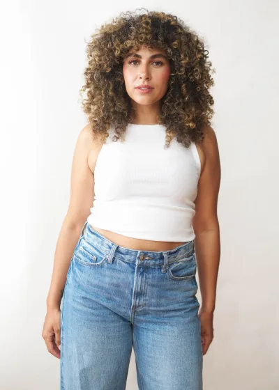 Tori Cross Female Model Commercial PHA 4