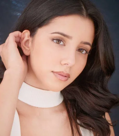 Zelal sln pha models manchester5