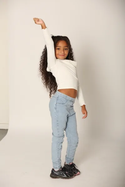 PHA Model Manchester FEMALE Junior Alyssa 2025 14
