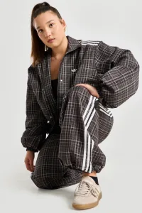 Celine PHA Female Junior Model 2026 16
