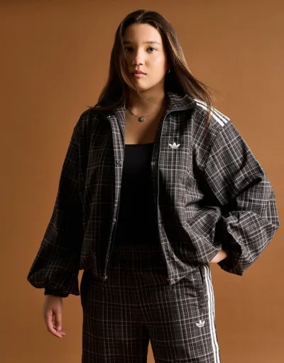 Celine PHA Female Junior Model 2026 14