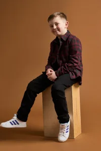 PHA Junior Manchester Model Cole Hughes 13