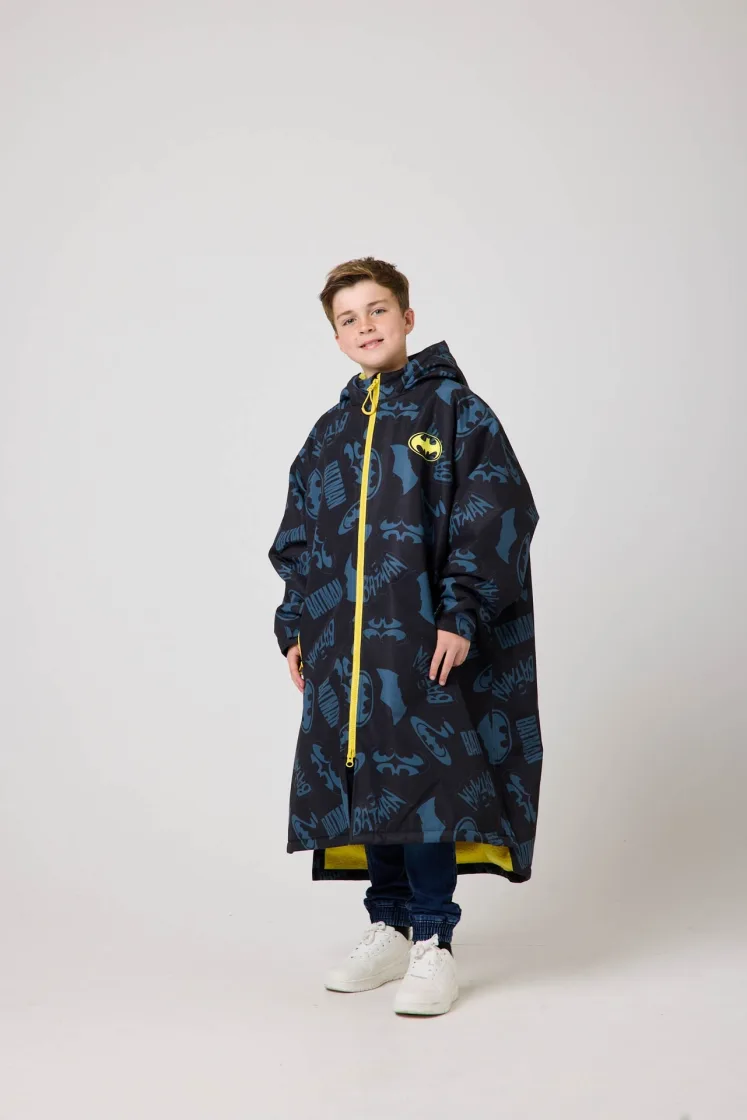 Batman changing robe teen 002