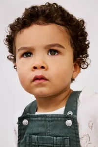Hugo Begley junior boy sibling pha model 2026 7