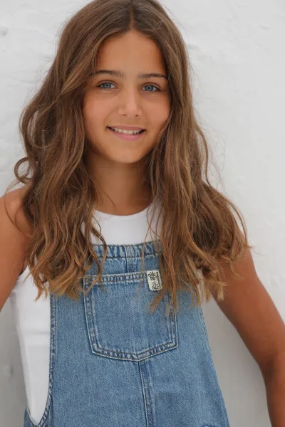 Isabella PHA Manchester Model Kids 5