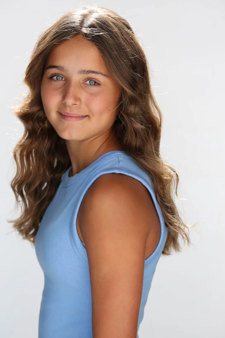 Isabella Junior female Model Manchester Sibling 2026 PHA 6