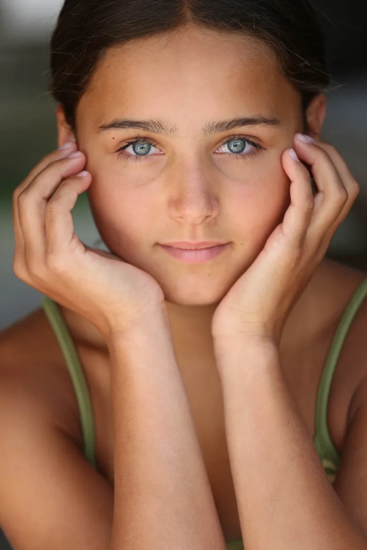 Isabella Junior female Model Manchester Sibling 2026 PHA 26