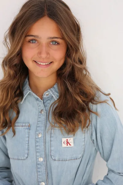 Isabella Junior female Model Manchester Sibling 2026 PHA 4