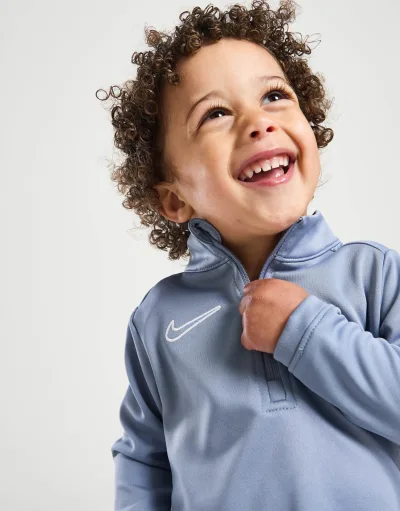 Kasper Junior male model Manchester 2026 4