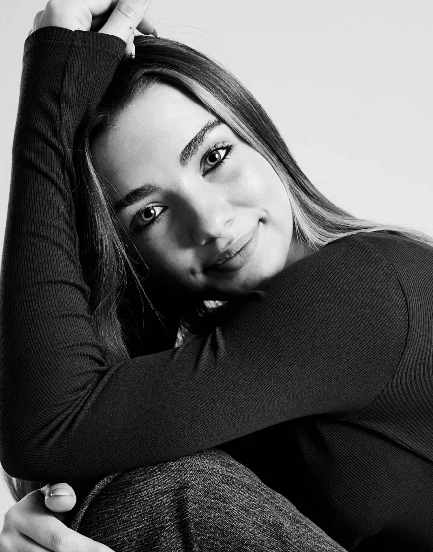 Maddy PHA Manchester Model Junior 17