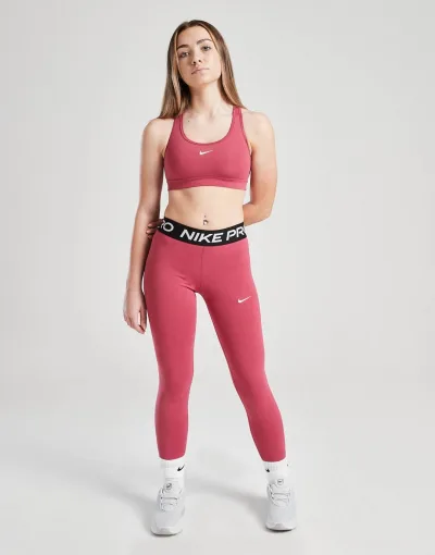 Maddy PHA Manchester Model Junior 4