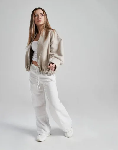 Maddy PHA Manchester Model Junior 7