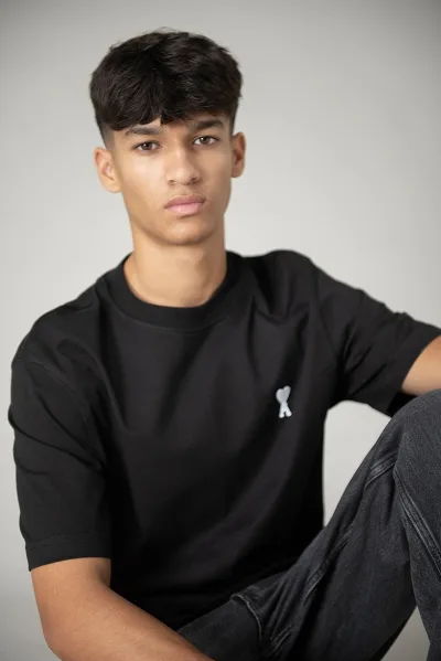 Max PHA Manchester Model Junior 2025 11