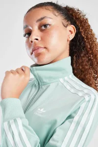 Renae PHA models Manchester Junior Sports 2025 10