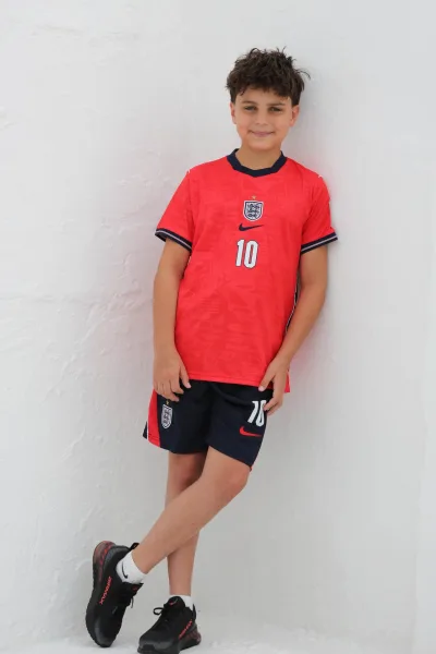 Monty Junior Model Manchester Male Sibling 2026 PHA 26