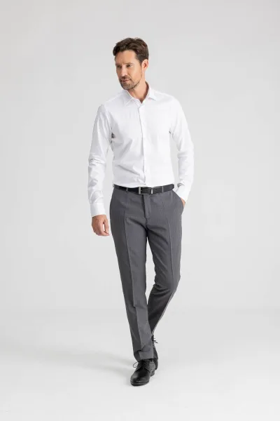 Tom PHA male Model Manchester Ecom 2026 1