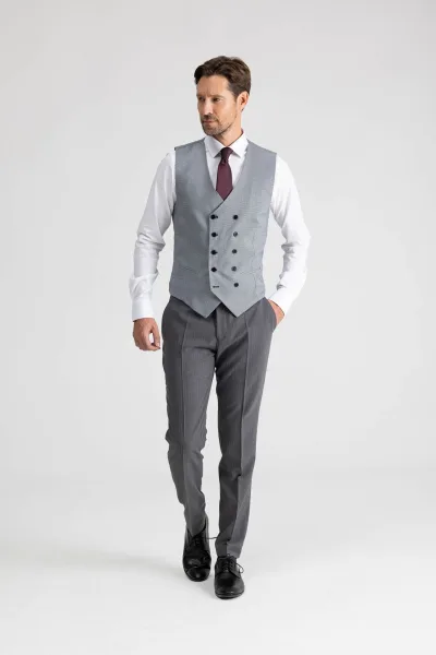 Tom PHA male Model Manchester Ecom 2026 2