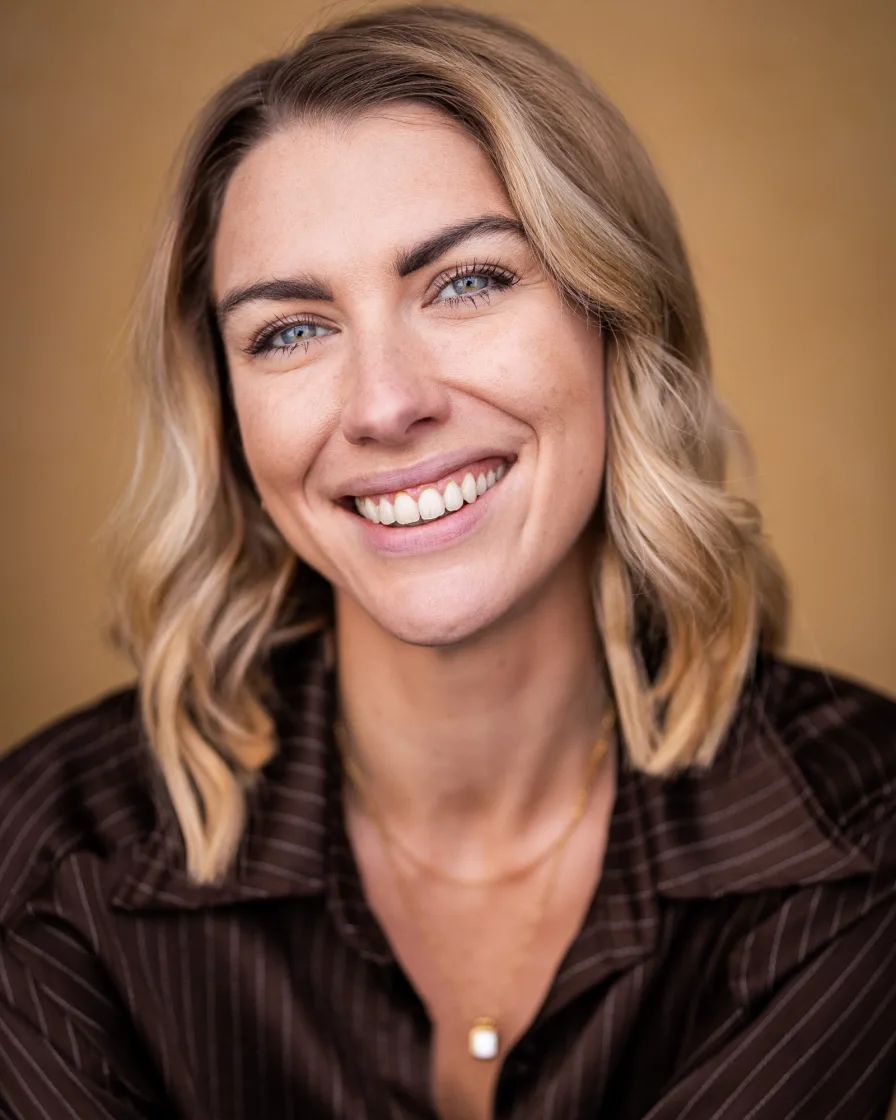 Elle Wilder Icon Actors Talent Actors Management PHA3